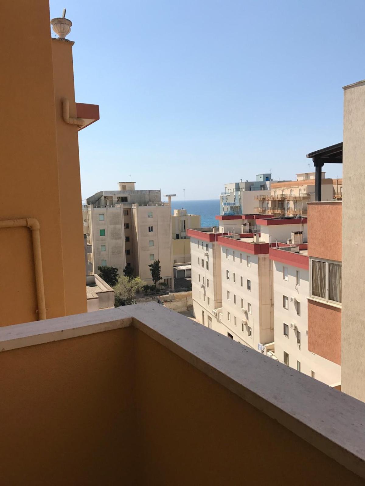Appartamento Attico In Riva Al Mare *