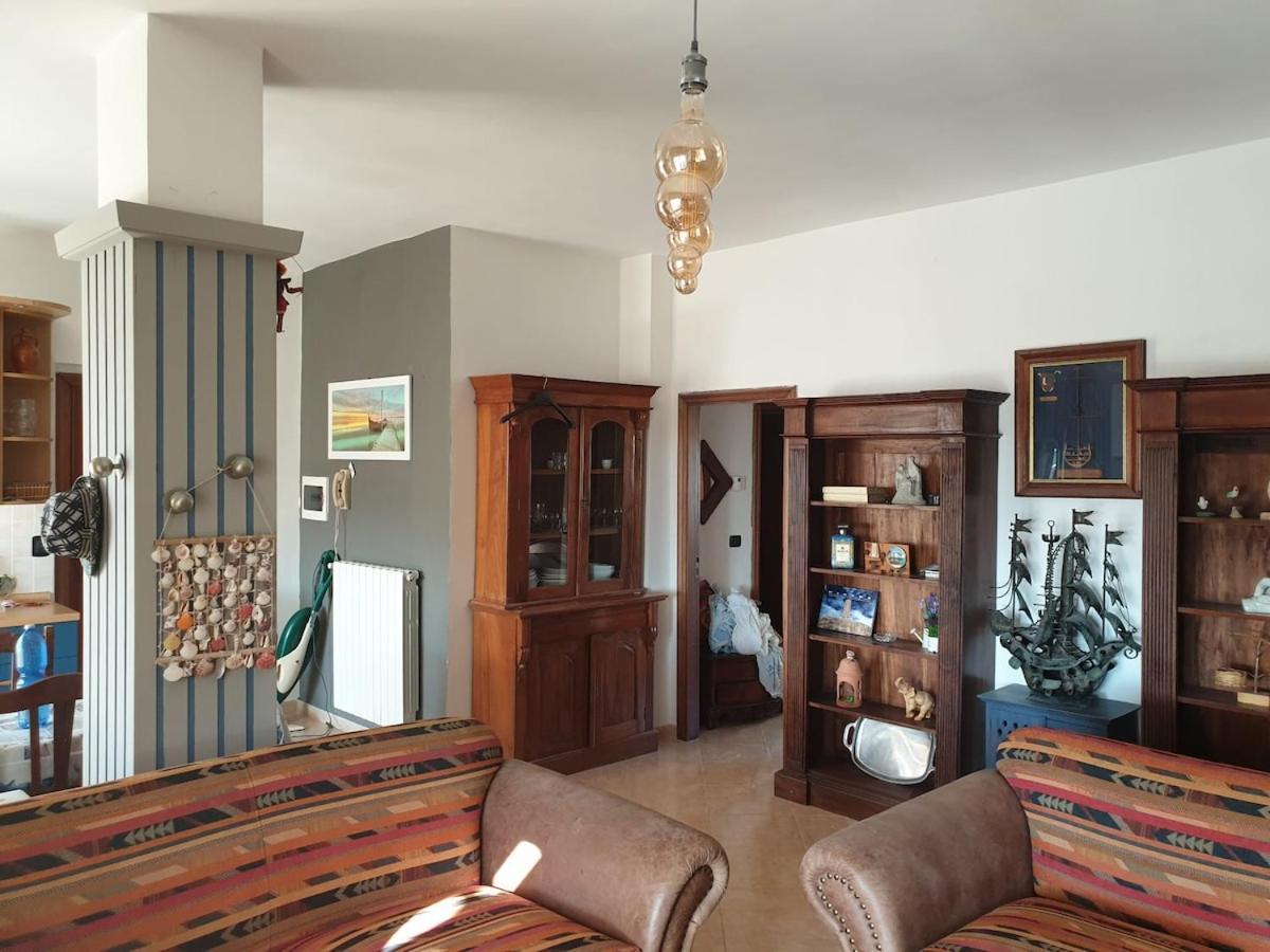 Attico In Riva Al Mare Apartment *